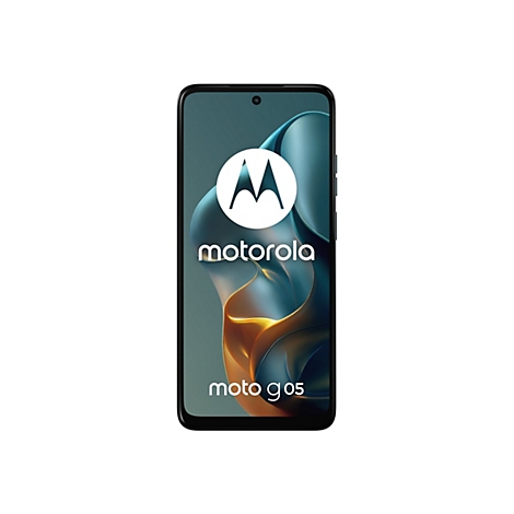 Smartphone Motorola Moto g05. Auf dem Bildschirm ist das Motorola-Logo zu sehen, mit dem Schriftzug 'Motorola' und 'moto g05'.