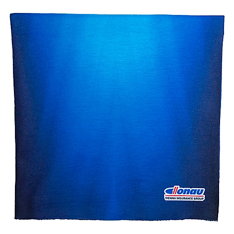 Blaues quadratisches Tuch mit Farbverlauf. Unten rechts Logo: allonau, Vienna Insurance Group.