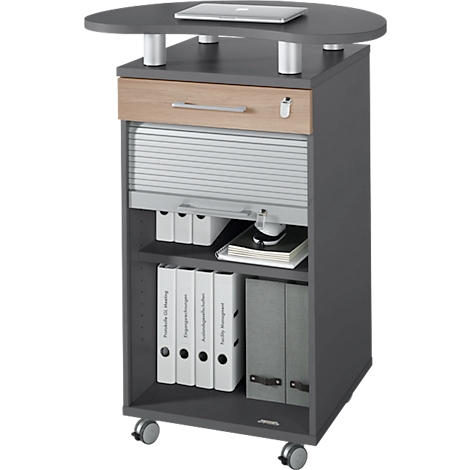 Meuble de bureau roulant gris avec un ordinateur portable sur une étagère supérieure. Il a un tiroir et un volet roulant.