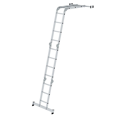 Een zilveren multifunctionele ladder, gedeeltelijk uitgeklapt, in een bovenaanzicht tegen een witte achtergrond.