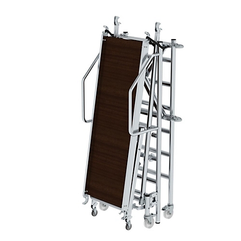Opgevouwen opvouwbaar platform met bruin houten oppervlak en metalen frame.