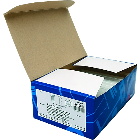 Open blauwe doos met witte kaarten. Op de doos staat "Fine Fabric" en een barcode.