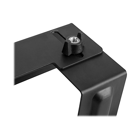 Schwarzes Metallteil mit Schraube, Ecke abgewinkelt. Detailansicht, weiÃŸer Hintergrund.