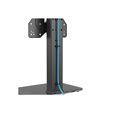 Schwarzer Monitorhalter mit blauen Kabeln. Auf dem Fuss steht: Neomounts.