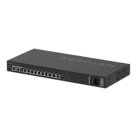 Ein schwarzer Netgear-Switch mit mehreren Ports und einem Ein-/Ausschalter, vor weißem Hintergrund.