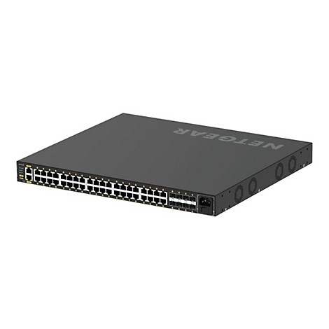 Schwarzer Netgear-Switch mit vielen Ports und dem Schriftzug "NETGEAR".