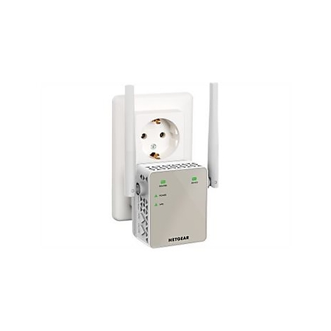 Ein weiÃŸer WLAN-Repeater von Netgear wird in eine Steckdose gesteckt, mit zwei Antennen.