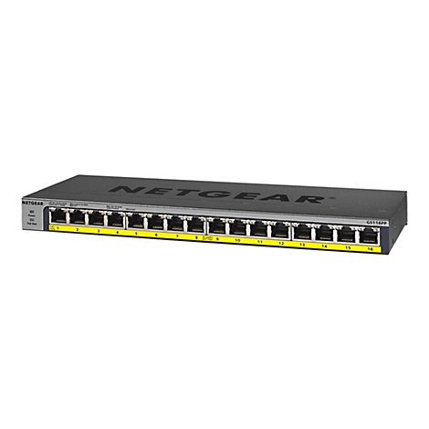 Un commutateur Netgear GS116PP noir. Il possède 16 ports marqués de chiffres jaunes. En haut se trouve le nom du fabricant en grandes lettres.