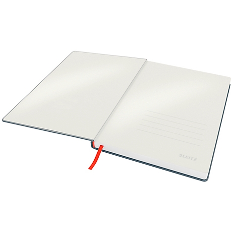 Aufgeschlagenes Notizbuch mit rotem Lesezeichen. Rechte Seite mit Linien, Marke 'LEITZ'.