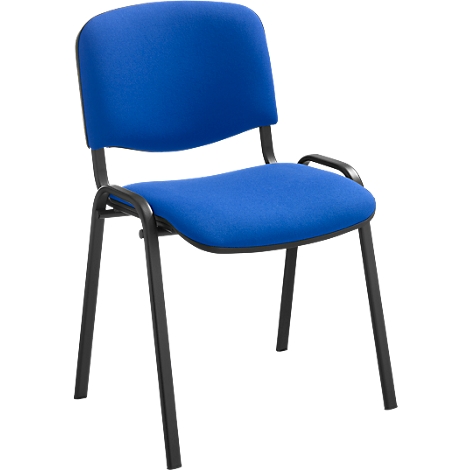 Blauer Stuhl mit schwarzem Metallgestell, Armlehnen und Rückenlehne. Die Sitzfläche ist leicht geschwungen.