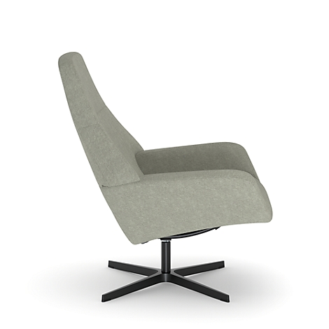 Fauteuil pivotant gris clair avec dossier haut et piètement noir sur fond blanc.