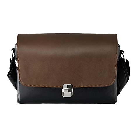 Sacoche marron et noir, avec une fermeture argentée.