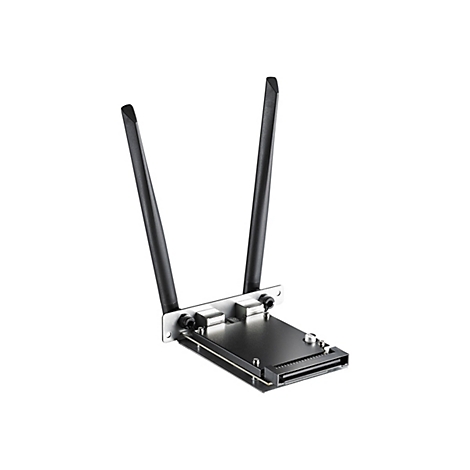 PCIe WLAN-Netzwerkkarte mit zwei schwarzen Antennen auf einer Metallblende vor weißem Hintergrund.