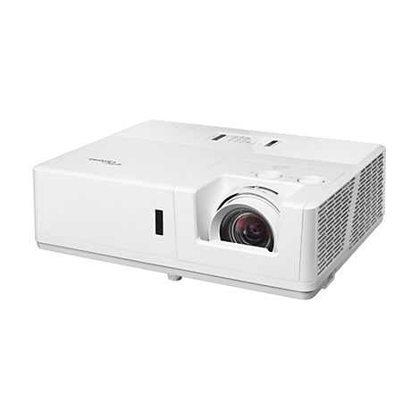 Weißer Projektor mit Optoma-Logo. Objektiv, Einstellräder und Lüftungsschlitze sind sichtbar.