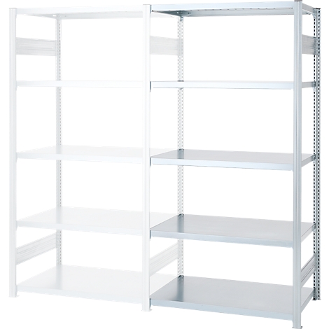 Twee metalen rekken met vijf niveaus. De linker plank is wit, de rechter grijs. Beide staan voor een witte achtergrond.