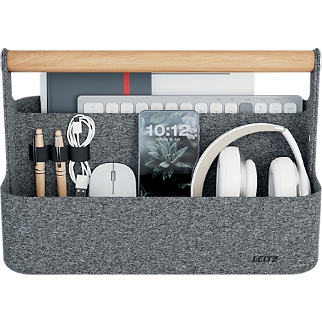 Organisateur en feutre gris avec poignée en bois et dimensions en cm. Charge maximale 7,5 kg.