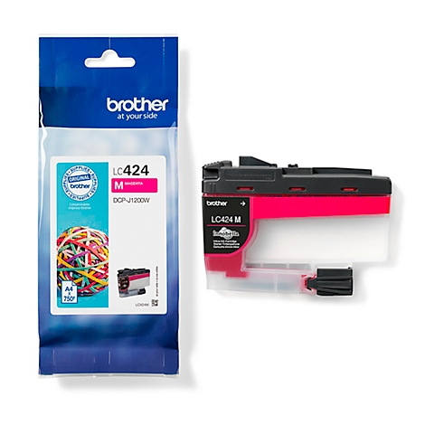 A magenta ink cartridge from Brother next to its packaging. The packaging says LC424 M.