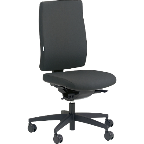 Black office chair with backrest, seat, armrests, and castors. On a white background.