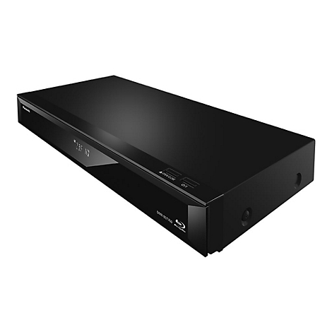 Schwarzer Panasonic Blu-ray-Rekorder DMR-BST760 vor weißem Hintergrund in Perspektive.