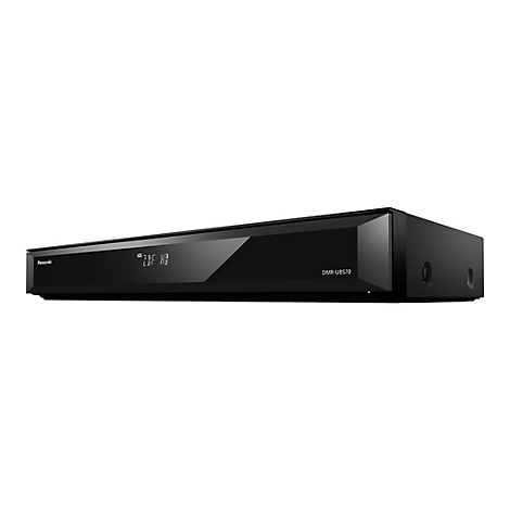 Schwarzer Blu-ray-Player, Markenname Panasonic, Modell DMR-UB820. Ein Display zeigt Informationen an. Auf weiÃŸem Hintergrund.