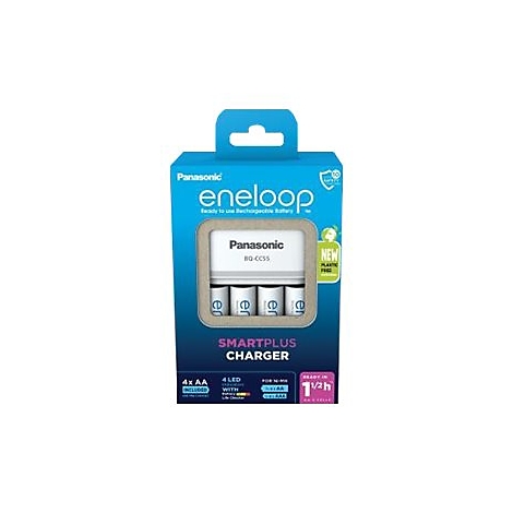 Blau-weiße Panasonic Eneloop Akku-Ladegerät Verpackung mit vier beiliegenden AA-Akkus.