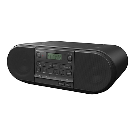 Schwarzes Panasonic Radio mit CD-Player und Display, das die Uhrzeit 10:26 anzeigt. Knöpfe für Funktionen sind zu sehen.