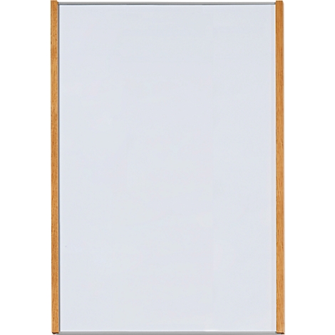 Tableau blanc rectangulaire avec cadre en bois.