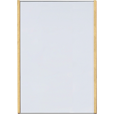 Un tableau blanc rectangulaire avec un cadre en bois, vue de face.