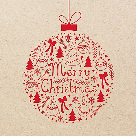 Boule de Noël rouge avec le texte 'Merry Christmas' et des décorations de Noël sur fond beige.
