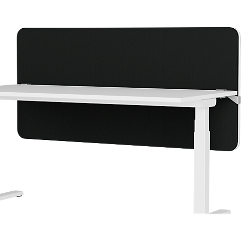 Un bureau blanc avec une cloison noire. La cloison est fixée d'un côté.
