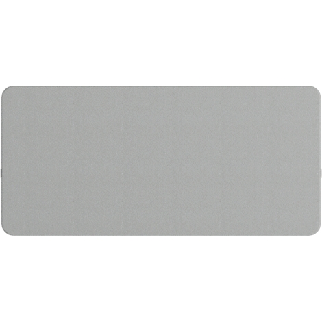 Plaque rectangulaire gris clair avec des coins légèrement arrondis. De petites découpes sont visibles sur les côtés courts.