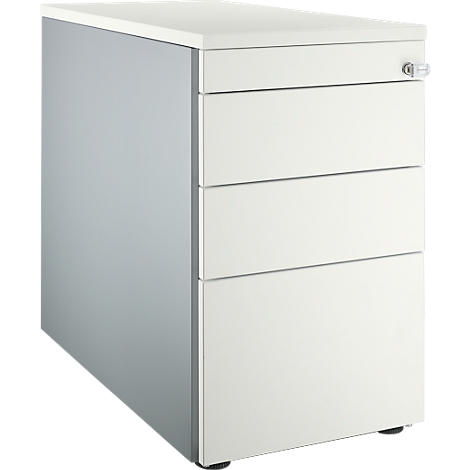 Un pedestal blanco de tres cajones con un panel lateral plateado y una cerradura.