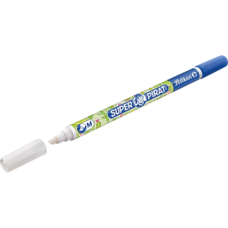 Ein Pelikan Super Pirat Tintenlöscher mit abgenommener weißer Kappe auf weißem Hintergrund.