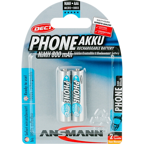 Deux piles AA dans un emballage blister. La pile porte la mention "PHONE max e". L'emballage est bleu et affiche l'inscription "PHONE AKKU".