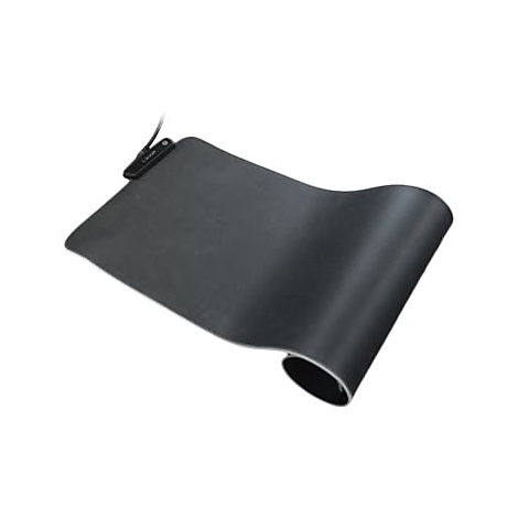 Tapis de souris noir enroulé avec prise attachée. Le tapis repose sur un fond blanc.