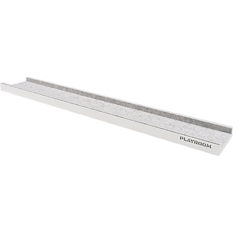 Petite rampe de jouet blanche avec base grise et le mot "PLAYROOM".