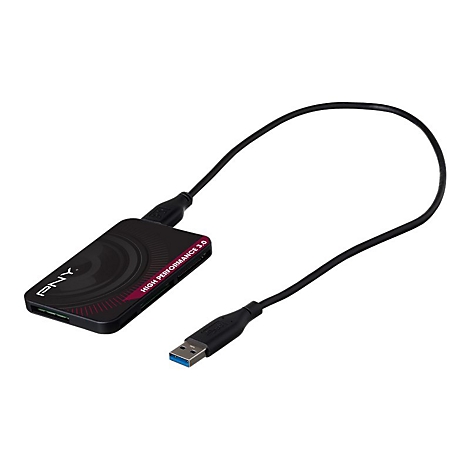 Schwarzer PNY-Kartenleser mit USB-Kabel. Aufschrift: High Performance 3.0.