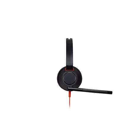 Schwarzes Headset mit rotem Kabel und Mikrofonarm in Seitenansicht vor weißem Hintergrund.