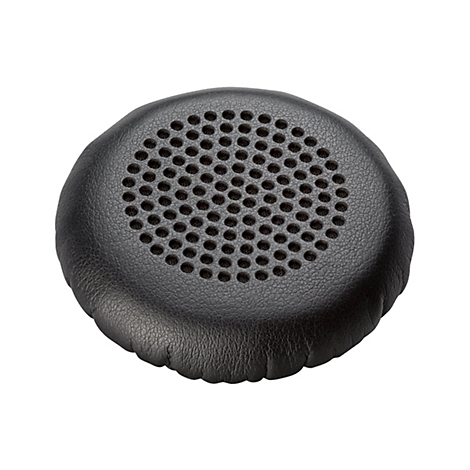 Nahaufnahme eines schwarzen Kopfhörer-Ohrpolsters mit perforierter Innenseite.