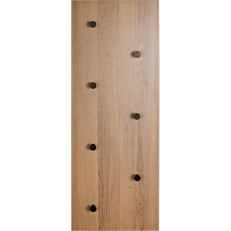 Gros plan d'une surface en bois avec huit poignées circulaires noires.