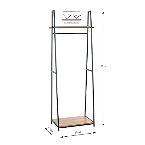 Porte-vêtements en métal et bois. Deux étagères, une tringle à vêtements. Dimensions : 40 x 68 x 166 cm.