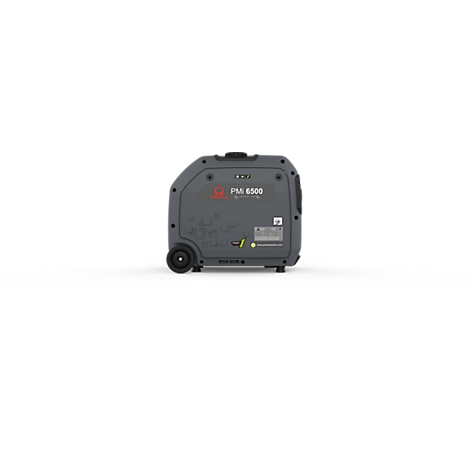 Grauer, mobiler Stromgenerator PM 6500 mit Rollen vor weißem Hintergrund.
