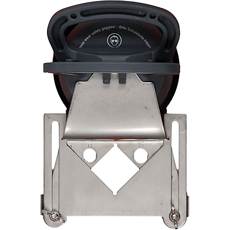 Vue détaillée d'une meuleuse. Poignée grise en haut avec texte et symbole de lunettes de sécurité. Support métallique en bas.