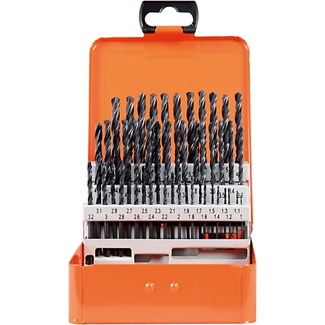 Oranje boorbox gevuld met boren in verschillende maten.