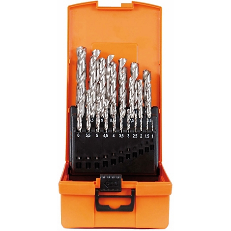 Bohrer-Set in orangefarbener Box. Bohrer sind in einem schwarzen Kunststoffhalter angeordnet.