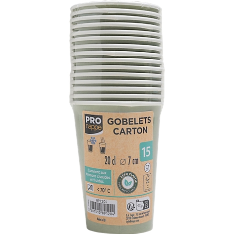 Ein Stapel Pappbecher in Grün- und Weisstönen mit Etikett. Aufgedruckter Text: "GOBELETS CARTON 15".