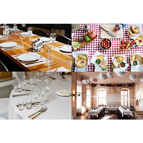 Vier foto's van tafels gedekt met eten. Houten en witte tafelkleden, bestek, glazen, eten.