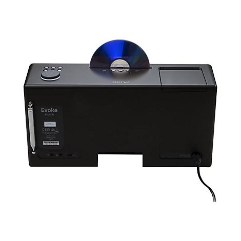 Schwarzes Digitalradio mit eingeschobener CD. Oben links befinden sich Bedienknöpfe, hinten ein Antennenstab und das Stromkabel.