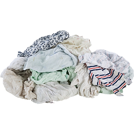 Ein Haufen gefalteter und zerknitterter Stoffe in verschiedenen Farben: Weiß, Blau, Grün, Beige.