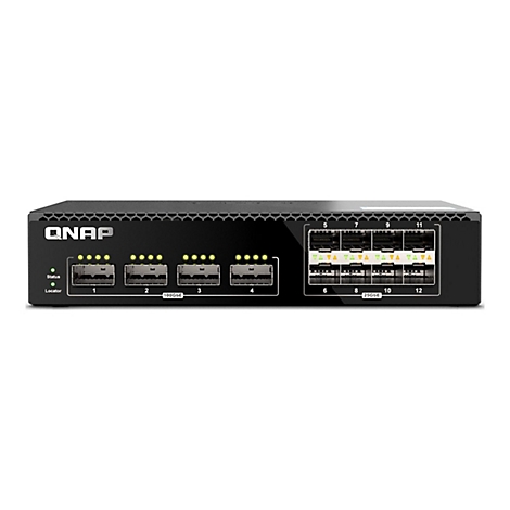 Schwarzer QNAP-Switch mit Ports und Beschriftungen: Status, Locator, 100GbE, 25GbE und Portnummern.